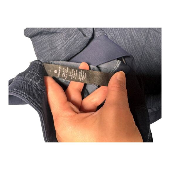 Lululemon T.H.E. Shorts in a heathered iron blue or navy men’s Large athletic - Picture 3 of 10